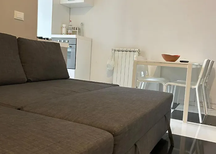 Ampio Bilocale Sui Navigli * Mailand